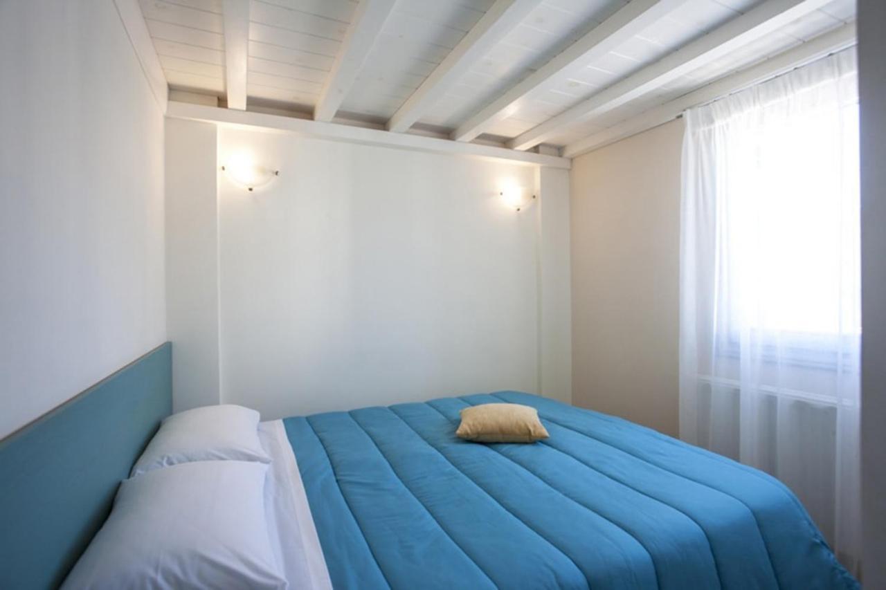 Santorini Med Homes - Sunday Apartment Mesaria Zewnętrze zdjęcie