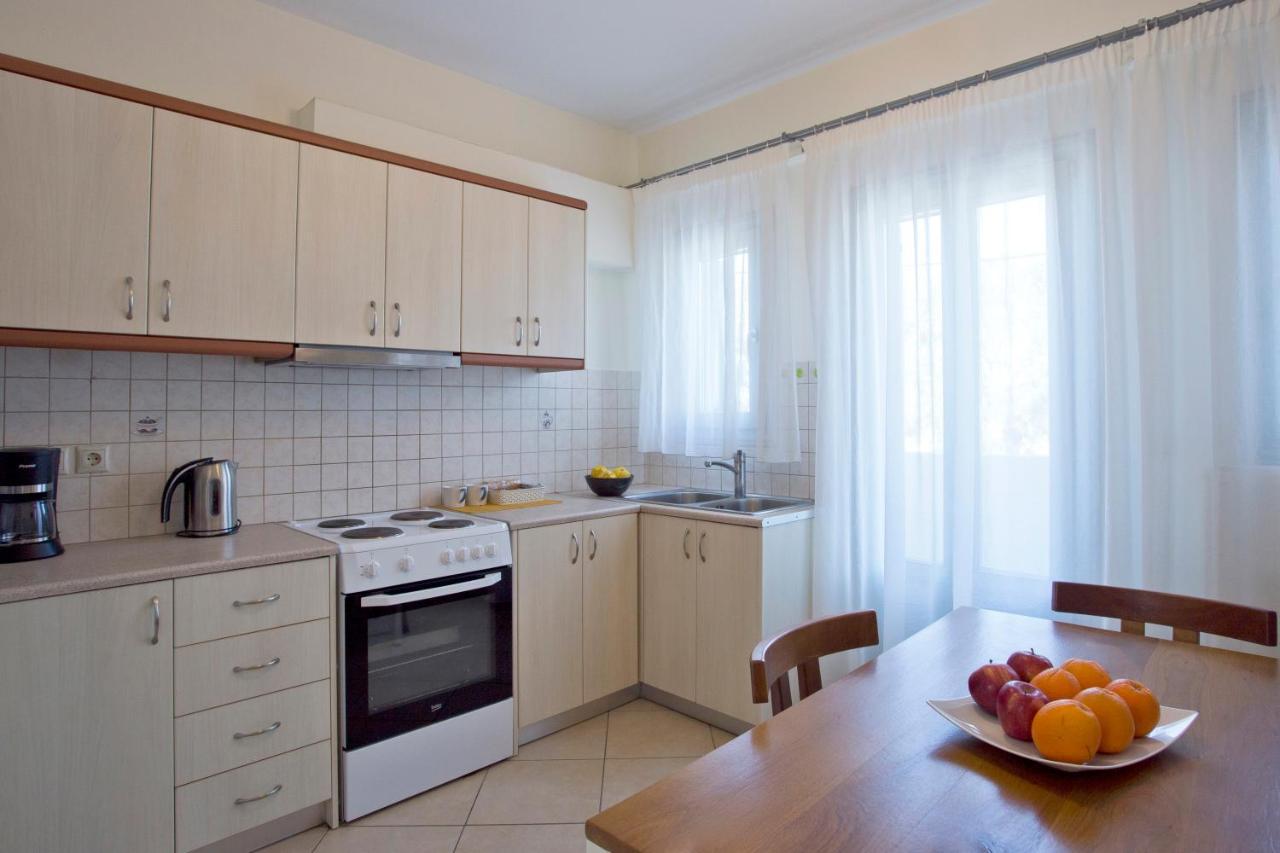 Santorini Med Homes - Sunday Apartment Mesaria Zewnętrze zdjęcie