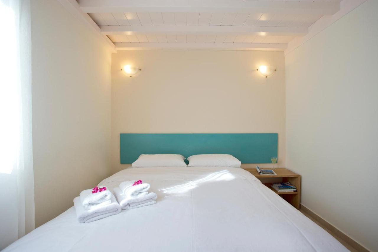 Santorini Med Homes - Sunday Apartment Mesaria Zewnętrze zdjęcie